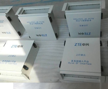 中興通信機(jī)箱